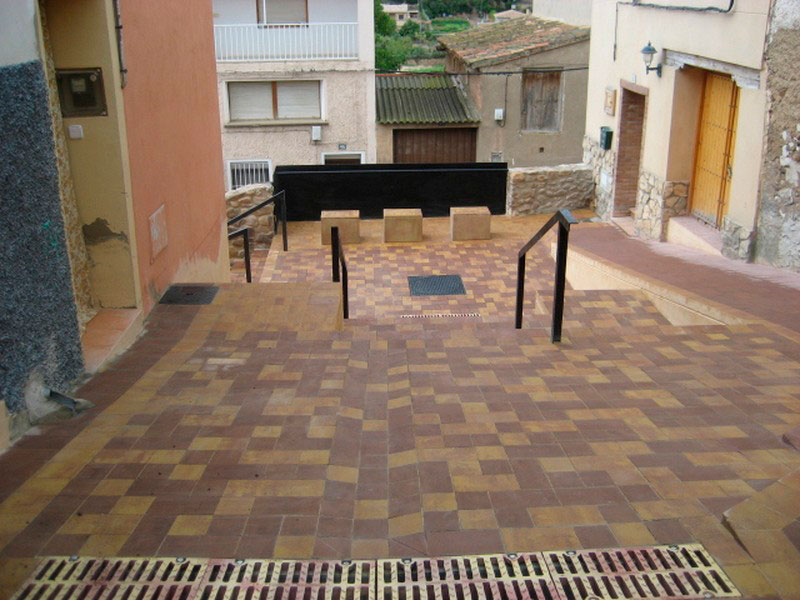 Pavimentación de calles en Casco Histórico